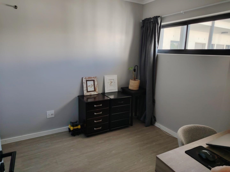 To Let 2 Bedroom Property for Rent in Sonstraal Heights Western Cape